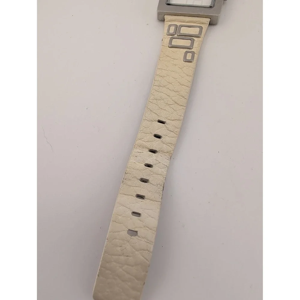 Fossil Women's Watch 27mm Case White Leather Band JR-9643 w/ Box New Battery